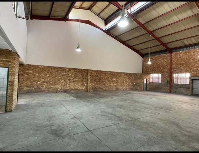 INDUSTRIAL PROPERTY TO RENT IN HENNOPSPARK